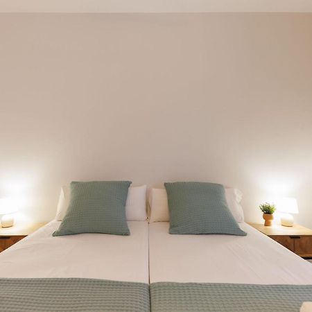 Bravissimo Figuerola, Spacious 3-Bedroom Apartment Girona Exterior foto
