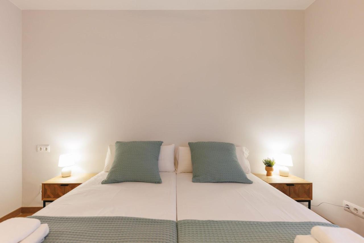 Bravissimo Figuerola, Spacious 3-Bedroom Apartment Girona Exterior foto