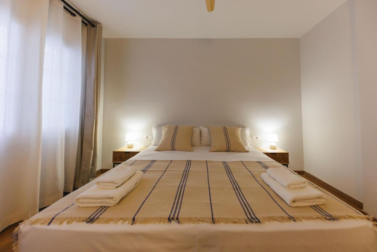 Bravissimo Figuerola, Spacious 3-Bedroom Apartment Girona Exterior foto