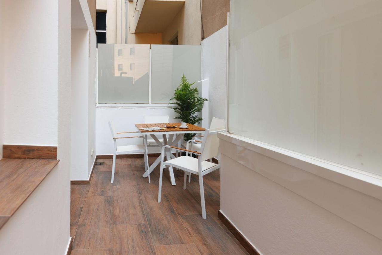 Bravissimo Figuerola, Spacious 3-Bedroom Apartment Girona Exterior foto